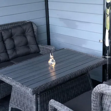 アパート Garage ヤレムチャ