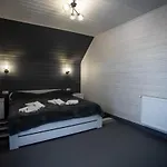 Garage Appartement Jaremtsje